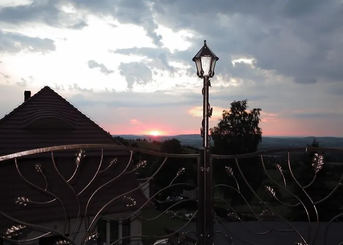 Lesny Kurort W Gierczynie 아파트호텔