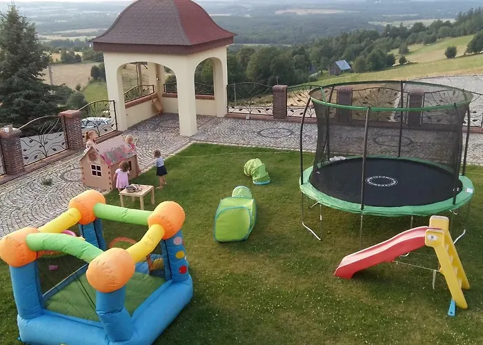 Lesny Kurort W Gierczynie 3*